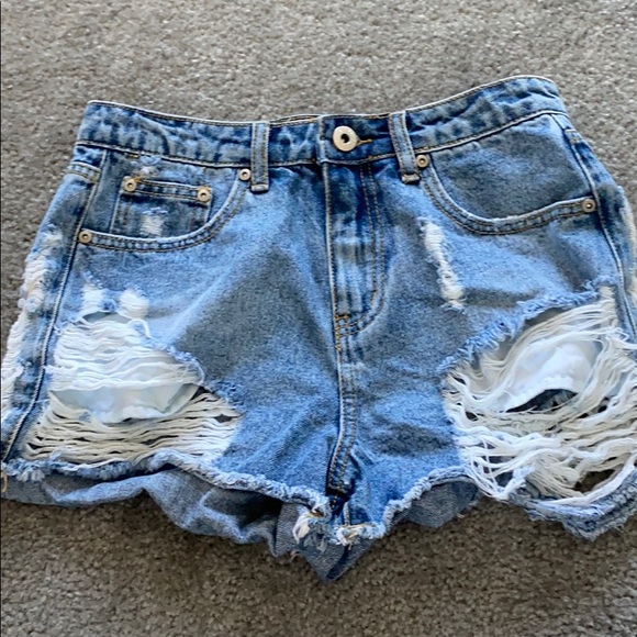Jean Shorts - Picture 1 of 3